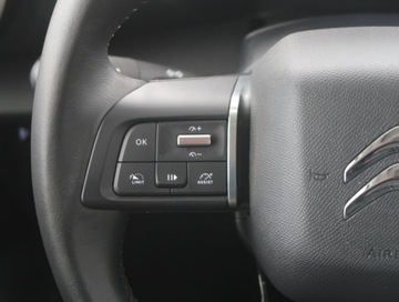 Citroen C4 III SUV 1.2 PureTech 130KM 2023 Citroen C4 1.2 PureTech, Salon Polska, zdjęcie 15