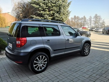 Skoda Yeti Minivan 2.0 TDI CR DPF 4x4 140KM 2011 Škoda Yeti Skoda Yeti 2.0 TDI 140KM Klimatronic, zdjęcie 4