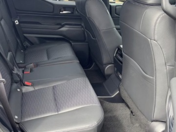 Toyota Land Cruiser VII Terenowy 5d 2.8 D-4D 204KM 2025 Od ręki - Executive 2.8 MHEV 205KM | Dach panoramiczny!, zdjęcie 15