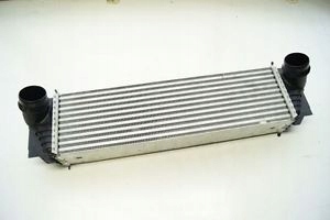 BMW 5 F10 10- CHLADIČ INTERCOOLER 525D 530D