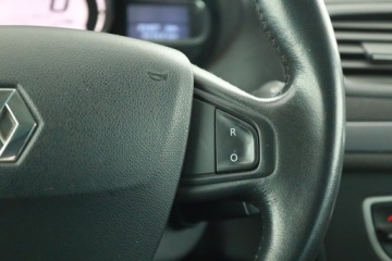 Renault Megane III Grandtour Facelifting 2013 Energy TCe 115KM 2015 Renault Megane 1.2 TCe, Salon Polska, Serwis ASO, zdjęcie 15