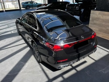 Mercedes Klasa E W214 Sedan 2.0 200 204KM 2025 E Klasa 200 4-Matic AMG 2.0 (204KM) 2025, zdjęcie 1