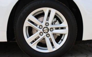 Suzuki 2024 Suzuki Swace Premium Plus 1.8 Hybrid E-CVT Super White 2024 1.8 Hybryda, zdjęcie 19