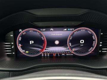 Skoda Karoq Crossover Facelifting 1.5 TSI ACT 150KM 2024 Skoda Karoq 1.5TSI 150KM Sportline l Hak, LED Matr, zdjęcie 15