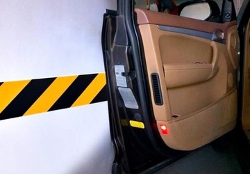 ДВЕРНОЙ ОТДЕЛИТЕЛЬ - САМОКЛЕЯЩАЯСЯ ПЕНА ДЛЯ СТЕН 1 шт. XXL