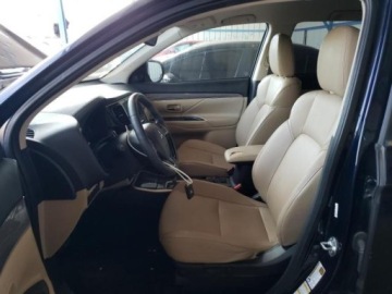 Mitsubishi Outlander III 2019 Mitsubishi Outlander Mitsubishi Outlander Se 2.4 Benzyna 166KM, zdjęcie 7