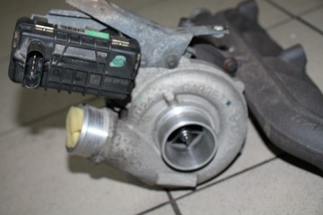 VOLVO V50 V70 XC70 XC60 D5 TURBO TURBINA 31219597