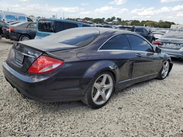 Mercedes CL W216 2010 Mercedes-Benz CL 63 AMG 2010 6.2l 6.2 Benzyna 518KM, zdjęcie 3
