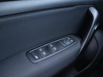 Renault Megane IV Grandtour Facelifting 1.3 TCe 115KM 2020 Renault Megane 1.3 TCe, Salon Polska, zdjęcie 17