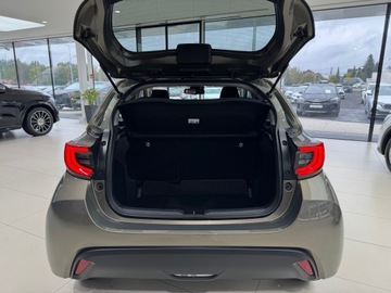 Toyota Yaris IV Hatchback 1.5 Dynamic Force 125KM 2023 Toyota Yaris Comfort+Tech+Style / 1 właściciel / S, zdjęcie 15