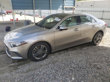 Mercedes Klasa A W177/V177 2020 Mercedes-Benz Klasa A 2020 Mercedes-Benz A 220 4MATIC 2.0 Benzyna 188KM, zdjęcie 1