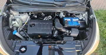 Hyundai ix35 SUV Facelifting 1.7 CRDi 115KM 2015 Hyundai ix35 Skora plus material , nawigacja, Kamera 1.7 Diesel 116KM, zdjęcie 35