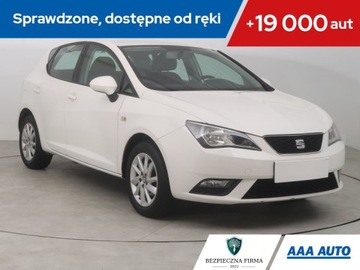 Seat Ibiza IV Hatchback 5d Facelifting 1.2 TSI 105KM 2015 Seat Ibiza 1.2 TSI, Salon Polska, Serwis ASO