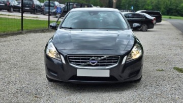 Volvo S60 II Sedan 1.6 D2 115KM 2011 VOLVO S60 Tylko 105000km* Sedan* Opłacone* Raty, zdjęcie 4