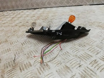 ВСТАВКА ФОНАРЯ ЛЕВАЯ ЗАДНЯЯ PEUGEOT 207