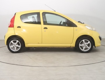 Peugeot 107 Hatchback 5d 1.0 12V 68KM 2006 Peugeot 107 1.0, Salon Polska,ALU, zdjęcie 5