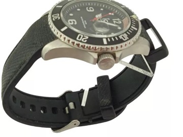ICEWATCH 016030-ТРЕБУЕТ ЗАМЕНЫ БАТАРЕИ