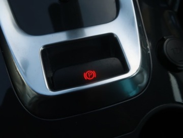 Peugeot 3008 I Crossover 1.6 e-HDi FAP 115KM 2013 Peugeot 3008 1.6 HDi, Automat, Skóra, Navi, Xenon, zdjęcie 17