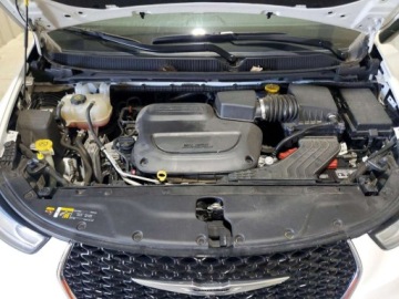 Chrysler Pacifica II 2023 Chrysler Pacifica 2023 CHRYSLER PACIFICA TOURING L 3.6 Benzyna 295KM, zdjęcie 6