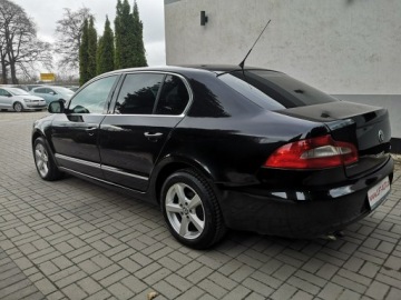 Skoda Superb II Sedan 1.9 TDI PD 105KM 2008 Škoda Superb Skoda Superb 1,9 TDI 105 KM Klimatr, zdjęcie 8