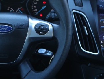 Ford Focus III Hatchback 5d 1.6 Duratec 105KM 2012 Ford Focus 1.6 i, Salon Polska, Klima, zdjęcie 17