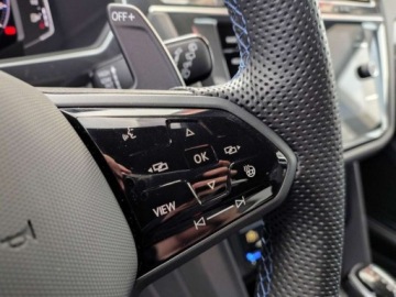 Volkswagen Tiguan II SUV R 2.0 TSI 320KM 2023 Volkswagen Tiguan Matrix LED DCC ACC Digital Cockpit 20 Keyless CarPlayAnd, zdjęcie 21