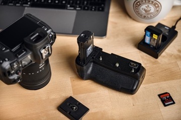 Ручка аккумуляторного блока Newell BG-E22 для Canon EOS R