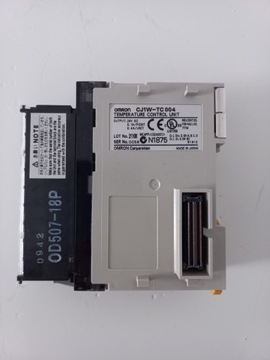 OMRON CJ1W-TC004
