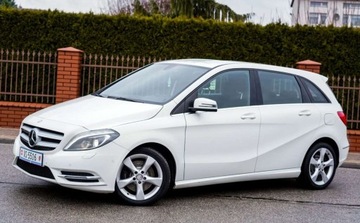 Mercedes Klasa B W246 Sports Tourer 220 184KM 2014 Mercedes-Benz Klasa B 2.0B 184Ps 4x4 PolSkora Bixenon Navi Ledy Alu18 Bixe, zdjęcie 12