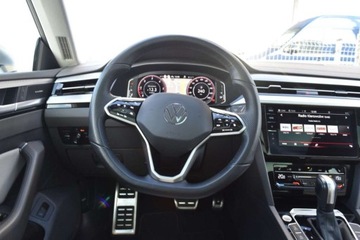 Volkswagen Arteon Fastback Facelifting 2.0 TDI 200KM 2022 Volkswagen Arteon Elegance 2.0TDI 200KM DSG7 4Motion Panorama Nappa Kamera, zdjęcie 11