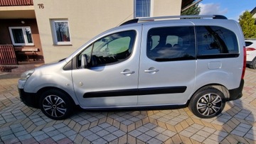 Peugeot Partner II Furgon 1.6 HDi FAP 92KM 2010 Peugeot Partner Tepee 7 Outdoor 1.6HDI bez FAP 7 osób hak, zdjęcie 1