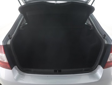 Skoda Rapid II Liftback Facelifting 1.4 TDI CR 90KM 2017 Skoda Rapid 1.4 TDI, Salon Polska, Klima, zdjęcie 13