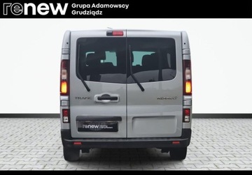 Renault Trafic III Combi 2.0 dCi  150KM 2023 Renault Trafic 1WL. FV23 SalonPL 9os. Grupa Adamowscy 2.0 Diesel 150KM, zdjęcie 9