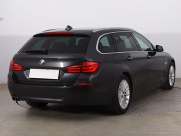 BMW Seria 5 F10-F11 Touring 520d 184KM 2013 BMW 5 520d, 181 KM, Skóra, Navi, Xenon, Bi-Xenon, zdjęcie 4