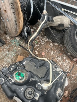 NÁDRŽ VLOŽKA ČERPADLO VW GOLF VII 7 BENZÍN