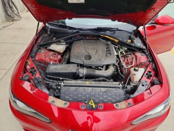 Alfa Romeo Giulia II 2019 Alfa Romeo Giulia 2019 ALFA ROMEO GIULIA TI 2.0 Benzyna 280KM, zdjęcie 6
