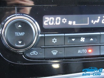 Mitsubishi Outlander III 2015 Mitsubishi Outlander PHEV*aso*KAMERY 360 o*INSYLE+, zdjęcie 39