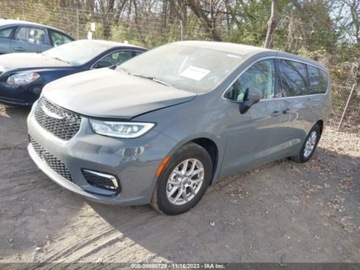 Chrysler Pacifica II 2023 Chrysler Pacifica Touring L 2023 3.6l 3.6 Benzyna 287KM, zdjęcie 6