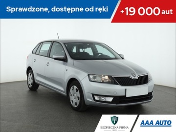 Skoda Rapid II Spaceback 1.4 TSI 122KM 2013 Skoda Rapid Spaceback 1.4 TSI, Salon Polska