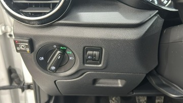 Skoda Fabia IV 1.0 MPI 80KM 2023 Škoda Fabia Skoda Fabia Skoda Fabia 1.0 Ambition, zdjęcie 25