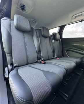 Peugeot 5008 II Crossover Facelifting 1.2 PureTech 130KM 2021 Peugeot 5008 Peugeot 5008 PureTech 130 Stop amp Start Allure Business-Paket, zdjęcie 11