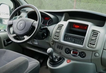 Renault Trafic II Kabina 2.0 dCi 115KM 2013 Renault Trafic Renault Trafic Passenger Expression 2.0 Diesel 114KM, zdjęcie 21