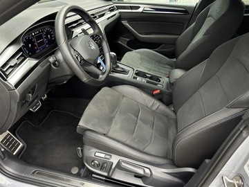 Volkswagen Arteon Shooting Brake R 2.0 TSI 320KM 2022 Volkswagen Arteon 2.0TSI 320KM 4X4 R DSG l DCC, Pa, zdjęcie 8