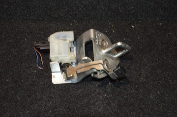 Skoda Octavia II FL Kombi zamek klapy 1Z9827511C