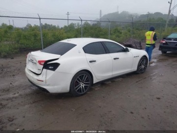Maserati Ghibli III 2018 Maserati Ghibli 2018 MASERATI GHIBLI S Q4 3.0 Benzyna 424KM, zdjęcie 8