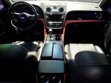 Bentley Bentayga 2020 Bentley Bentayga 2020 4.0l 4.0 Benzyna 542KM, zdjęcie 8