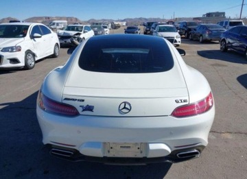 Mercedes AMG GT C190 2016 Mercedes-Benz AMG GT 2016, 4.0L, 4x4, S, od ubezpieczalni 4.0 Benzyna 503KM, zdjęcie 1