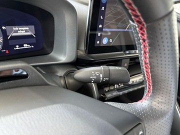 Toyota C-HR II SUV 2.0 Hybrid Dynamic Force 197KM 2024 Toyota C-HR 2.0 Hybrid GR Sport 2.0 Hybrid Dynamic, zdjęcie 20