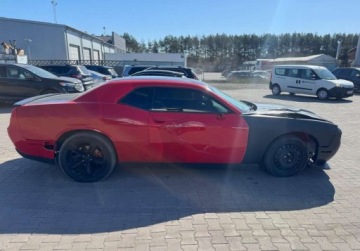 Dodge Challenger III 2015 Dodge Challenger 2015 Dodge Challenger SXT 3.6L - W POLSCE, po oplatach i, zdjęcie 4