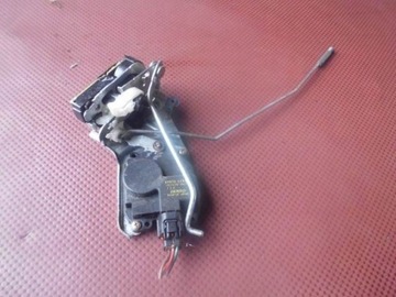 ZÁMEK DVEŘE PRAVÝ SUZUKI JIMNY 01ROK